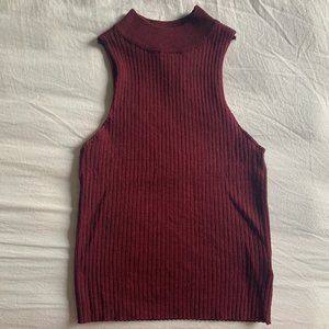 Ribbed Maroon Short Sleeve Turtleneck Top